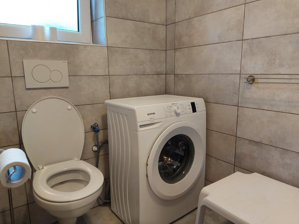 Apartment Ana Изола Екстериор снимка