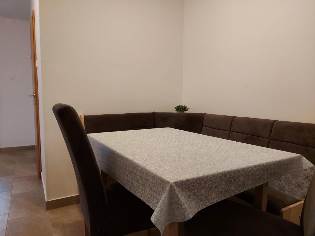 Apartment Ana Изола Екстериор снимка