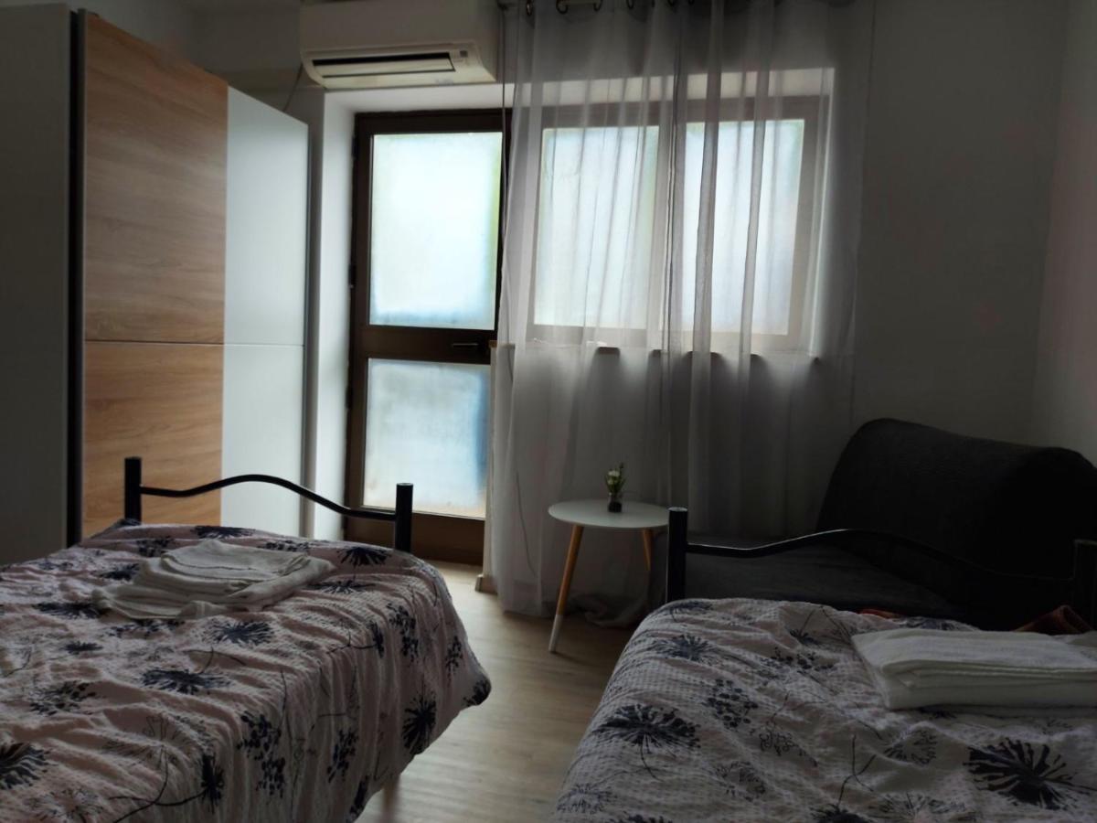 Apartment Ana Изола Екстериор снимка