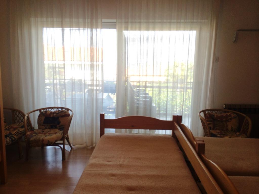 Apartment Ana Изола Екстериор снимка