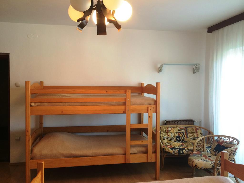 Apartment Ana Изола Екстериор снимка