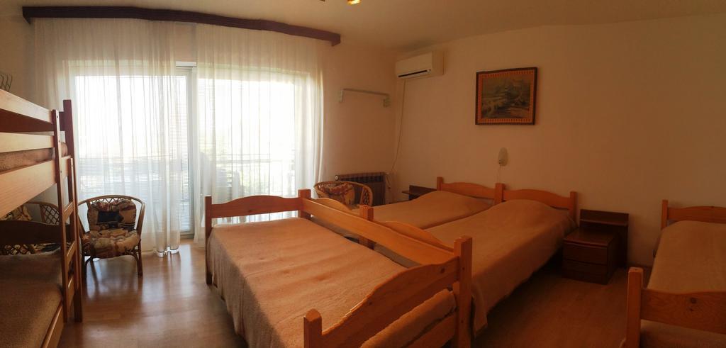 Apartment Ana Изола Екстериор снимка