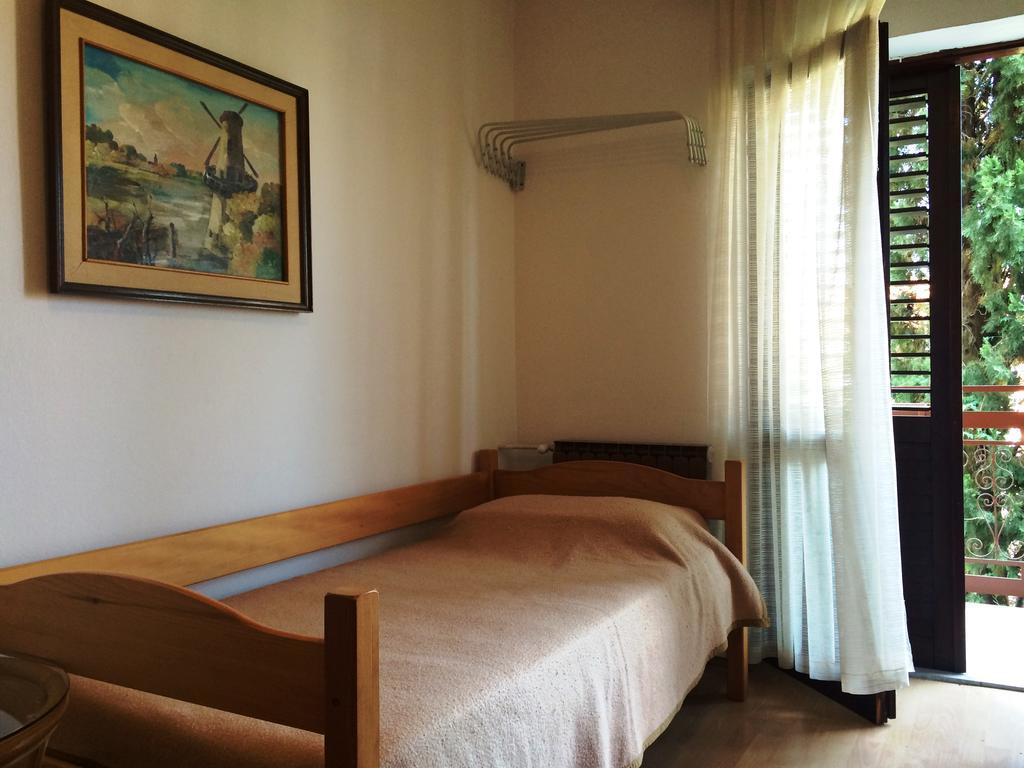 Apartment Ana Изола Екстериор снимка