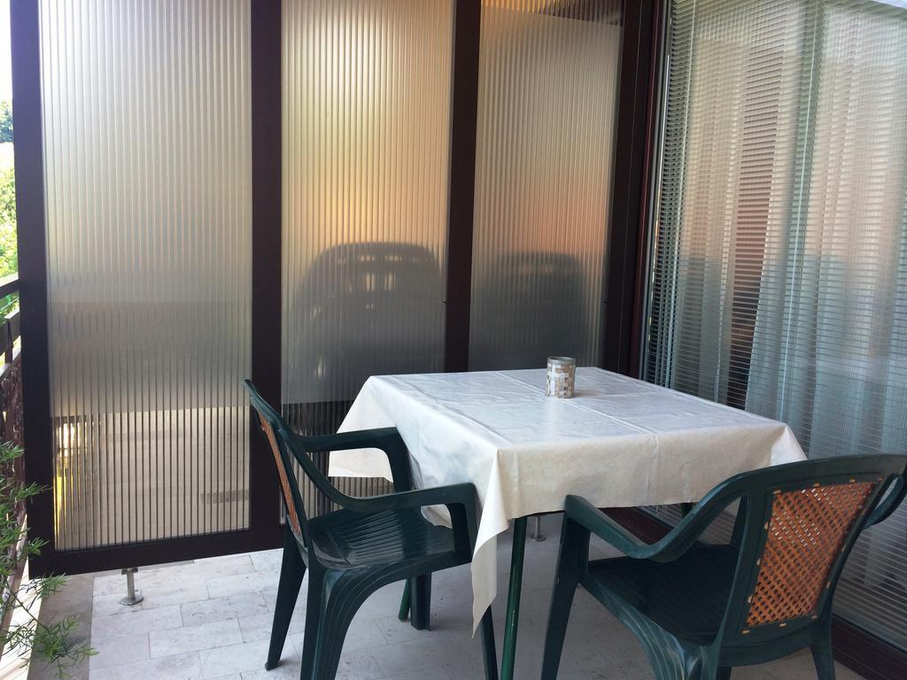 Apartment Ana Изола Екстериор снимка