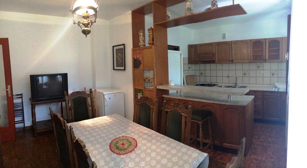 Apartment Ana Изола Екстериор снимка